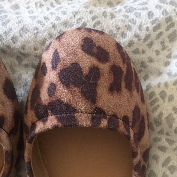 Mossimo flats 7.5 - Picture 2 of 3